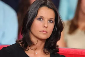 Faustine Bollaert chirurgie yeux quelle operation